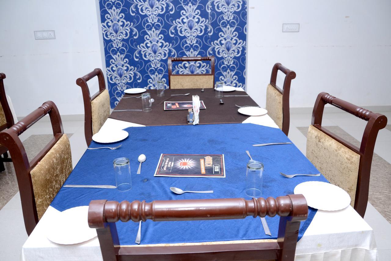 Hotel Pratap Regal Bharatpur Exterior photo